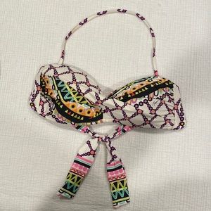 Trina Turk bikini top. Size 8. Multicolor